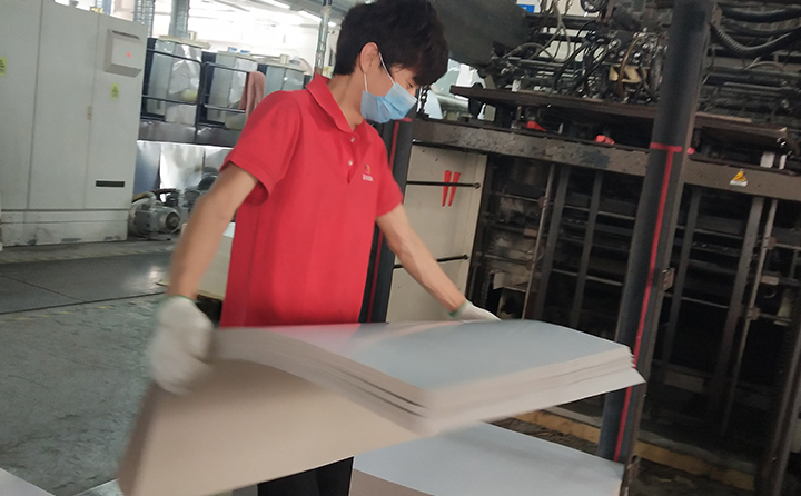 全開印刷機(jī)能印多大？